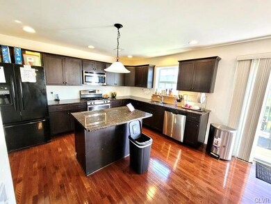 867 S Fork Dr, Easton, PA 18040 - photo 2