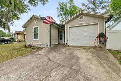 243 Aquarius Cir W, Jacksonville, FL 32216 - photo 4