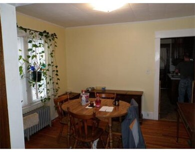 9 Geneva St, Indian Orchard, MA 01151 - photo 3