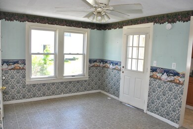 26 Roberts St, Sanford, ME 04073 - photo 7