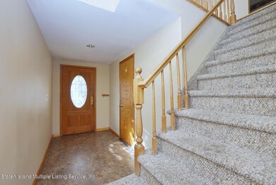 47 E Scranton Ave, Staten Island, NY 10308 - photo 4
