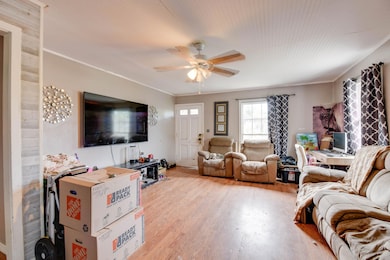 Living Room, Unit 1