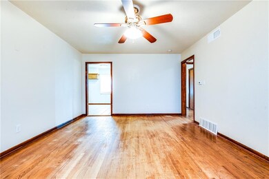 5612 N Roff Ave, Oklahoma City, OK 73112 - photo 5