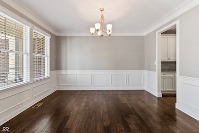 12318 Whispering Breeze Dr, Fishers, IN 46037 - photo 7