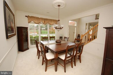 10714 Vista Rd, Columbia, MD 21044 - photo 4