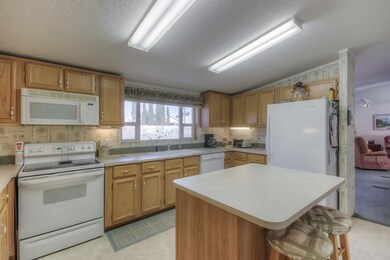 Kitchen (4)