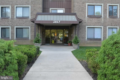 Treebrooke unit 408, Oakton, VA 22124 - photo 2