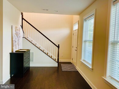 102 Agnes Grace Ln, Wayne, PA 19087 - photo 3