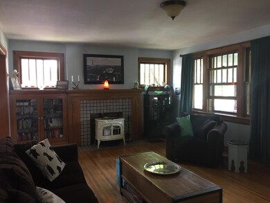 38 Fallis Rd, Columbus, OH 43214 - photo 4