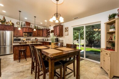 132 Gailmar Cir, Grants Pass, OR 97526 - photo 5