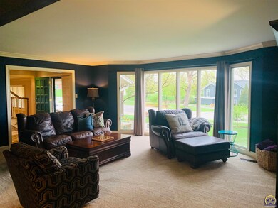 6471 SW Suffolk Rd, Topeka, KS 66610 - photo 4