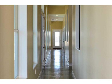 Entry/Foyer. Bright entry