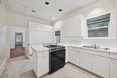 1604 Sul Ross St, Houston, TX 77006 - photo 6