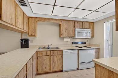 16031 Dublin Cir unit 204, Fort Myers, FL 33908 - photo 5