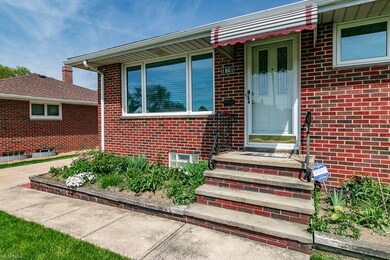 1861 Empire Rd, Wickliffe, OH 44092 - photo 3