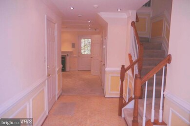 2444 Laura Mark Ln, Herndon, VA 20171 - photo 2