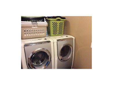 Over sized Laundry Room and Super Large Pantry Roo