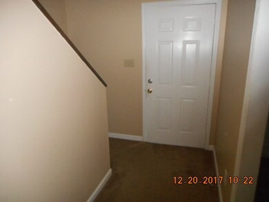 Foyer / Entry