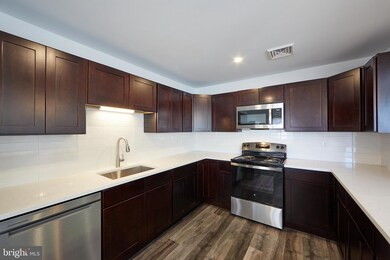 761 Germantown Pike unit B- 2ND FLR, Lafayette Hill, PA 19444 - photo 7