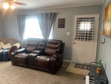 2505 Pearl St, Columbus, IN 47201 - photo 4