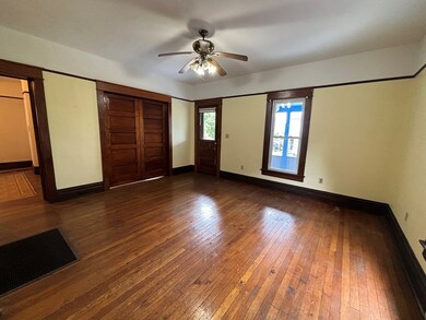 411 6th Ave, Hinton, WV 25951 - photo 5