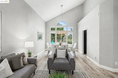 2127 Prestwick Dr, Discovery Bay, CA 94505 - photo 6