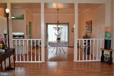 9087 Bonham Cir, Manassas, VA 20110 - photo 5