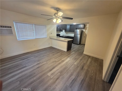 533 E 9th St, Stockton, CA 95206 - photo 3