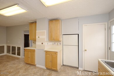 1220 Plymouth Ave NE, Grand Rapids, MI 49505 - photo 7