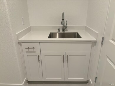 231 Echols Dr, Martinez, CA 94553 - photo 5