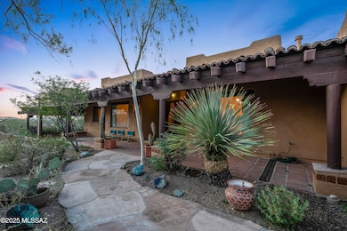 5480 W Sharpshooter Ct, Tucson, AZ 85743 - photo 2