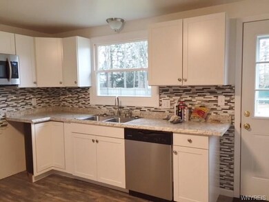 601 Euclid Ave, North Tonawanda, NY 14120 - photo 3