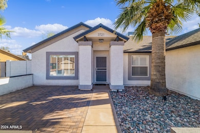 3721 W Geronimo St-4