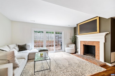 1552 Garden Ct, Charlottesville, VA 22901 - photo 7