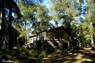 38 Deloriss Dr, Crawfordville, FL 32327 - photo 2