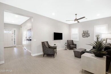 2880 E Citrus Way-13
