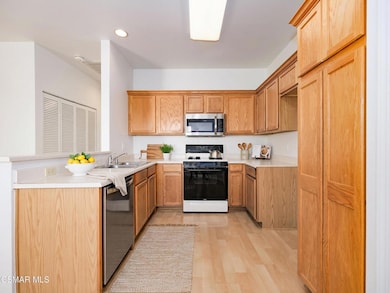 1256 E Main St unit 10, Ventura, CA 93001 - photo 3