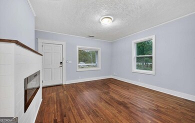 6453 Shadow Rock Dr, Lithonia, GA 30058 - photo 4