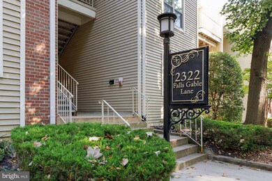 2322 Falls Gable Ln unit L, Baltimore, MD 21209 - photo 3