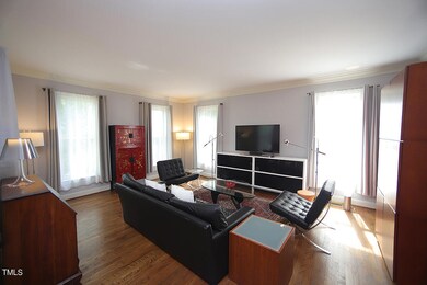 304 Forsyth StB