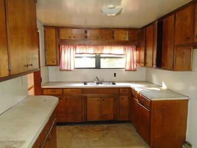 7536 103rd St, Jacksonville, FL 32210 - photo 3