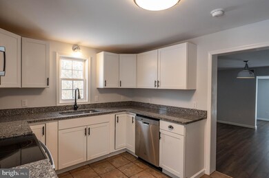 97 Giles Mill Rd, Bunker Hill, WV 25413 - photo 6