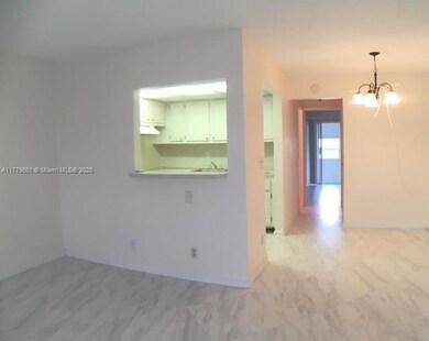 174 Coventry H unit 174, West Palm Beach, FL 33417 - photo 5