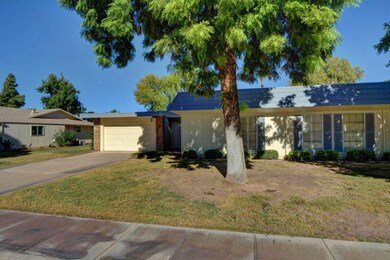 10022 W Highwood Ln, Sun City, AZ 85373 - photo 3