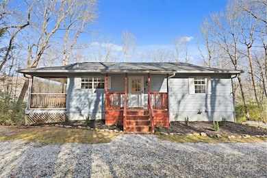 124 Flat Creek Dr, Lake Toxaway, NC 28747 - photo 7