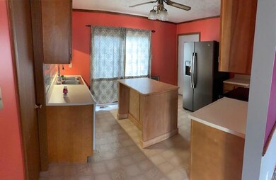 603 Gateway Dr, Logan, OH 43138 - photo 7