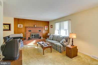 320 Klee Mill Rd, Sykesville, MD 21784 - photo 4