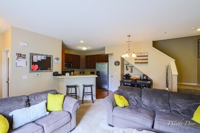 3482 River Run-02