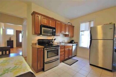 135 Florence St, Roslindale, MA 02131 - photo 4