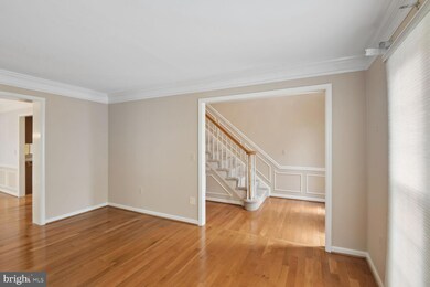 11608 Clocktower Ln, Laurel, MD 20708 - photo 3